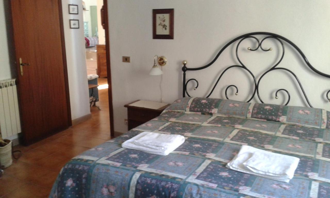 Casa Dei Lavatoi Pitigliano Apartamento Quarto foto